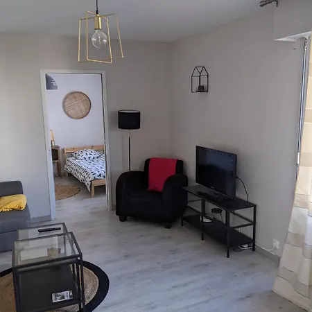 T3 A Merignac, Cosy Et Bien Decore *